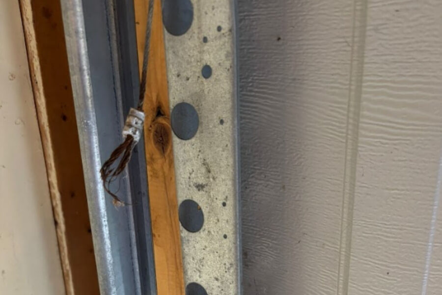 garage door issues in ottawa